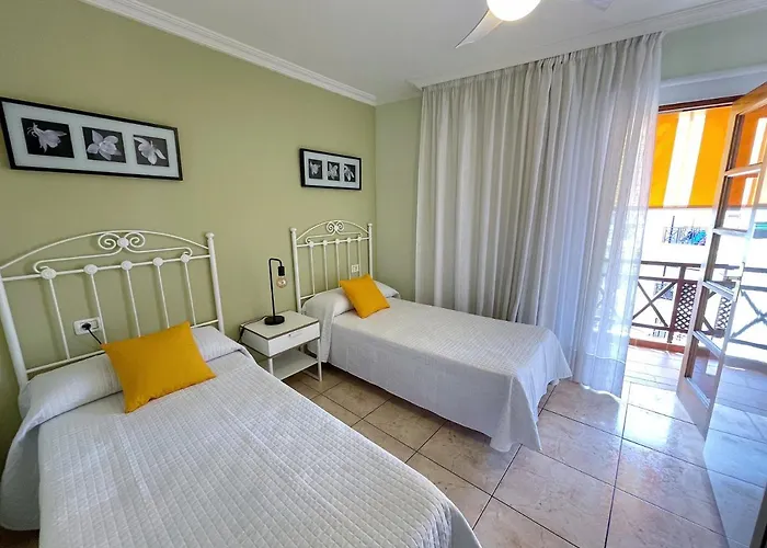 Edificio Don Antonio Лос Кристианос